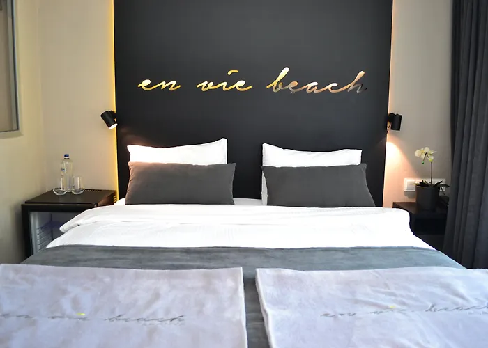 En Vie Beach Boutique Hotel - Adults Only