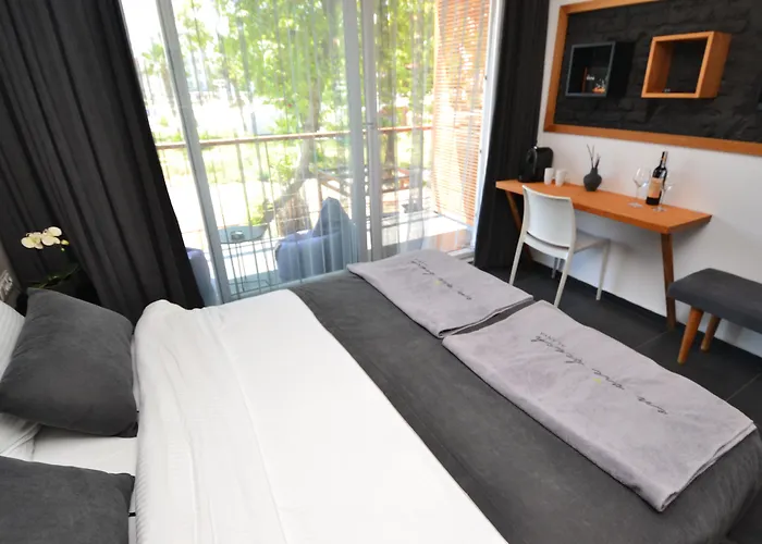 En Vie Beach Boutique Hotel - Adults Only